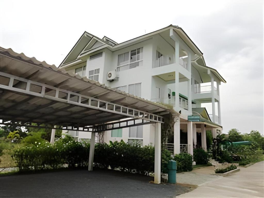 Kasem Garden Hotel Surin Ban Nong Tao Exterior foto