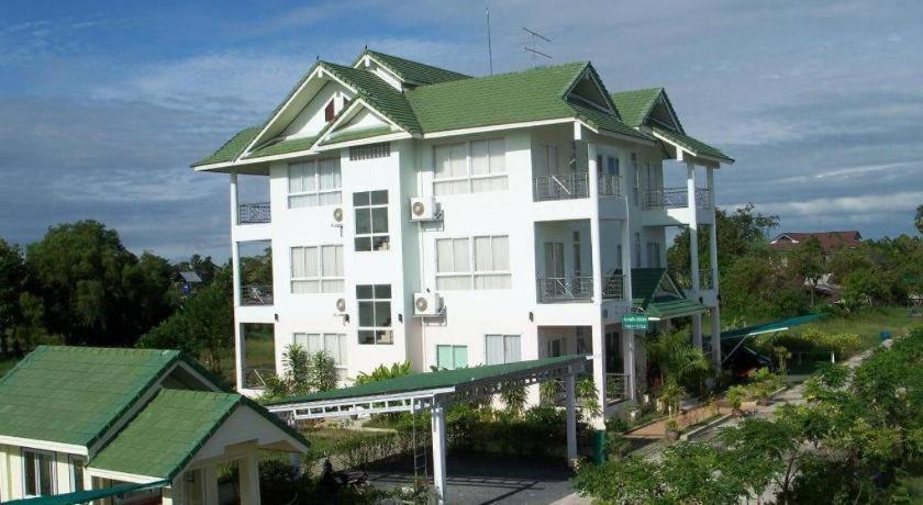 Kasem Garden Hotel Surin Ban Nong Tao Exterior foto