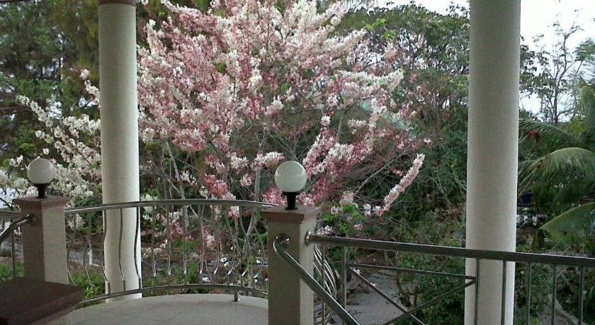 Kasem Garden Hotel Surin Ban Nong Tao Exterior foto