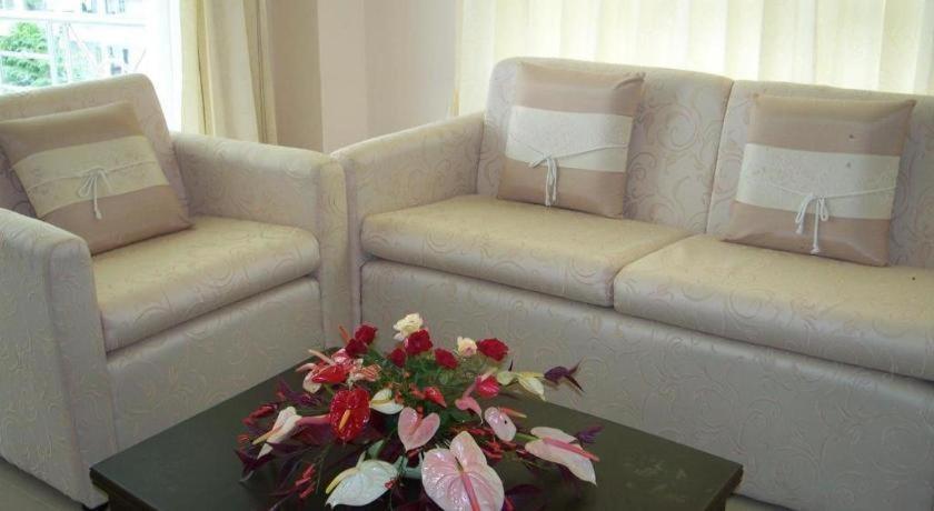 Kasem Garden Hotel Surin Ban Nong Tao Exterior foto
